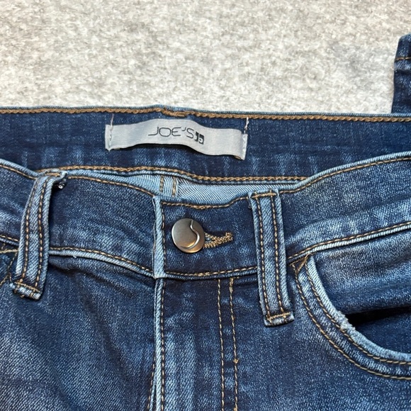 ⨠Joeās Jeans StraightāLeg Denim ⢠Size 27 ⢠Traditional Dark Wash ⨠- Picture 9 of 14